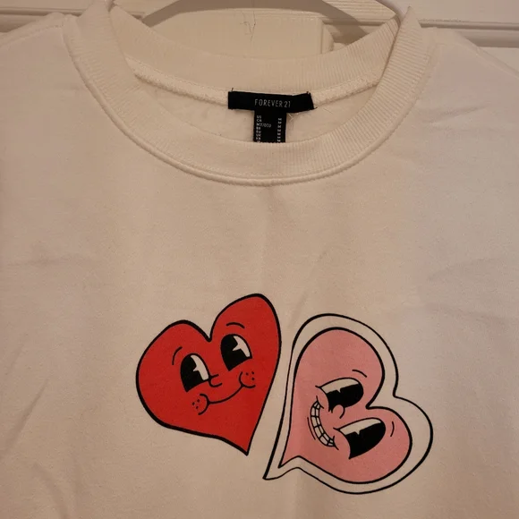 Valentines Day Hearts Graphic White Sweatshirt pullover size  Medium - Picture 10 of 14